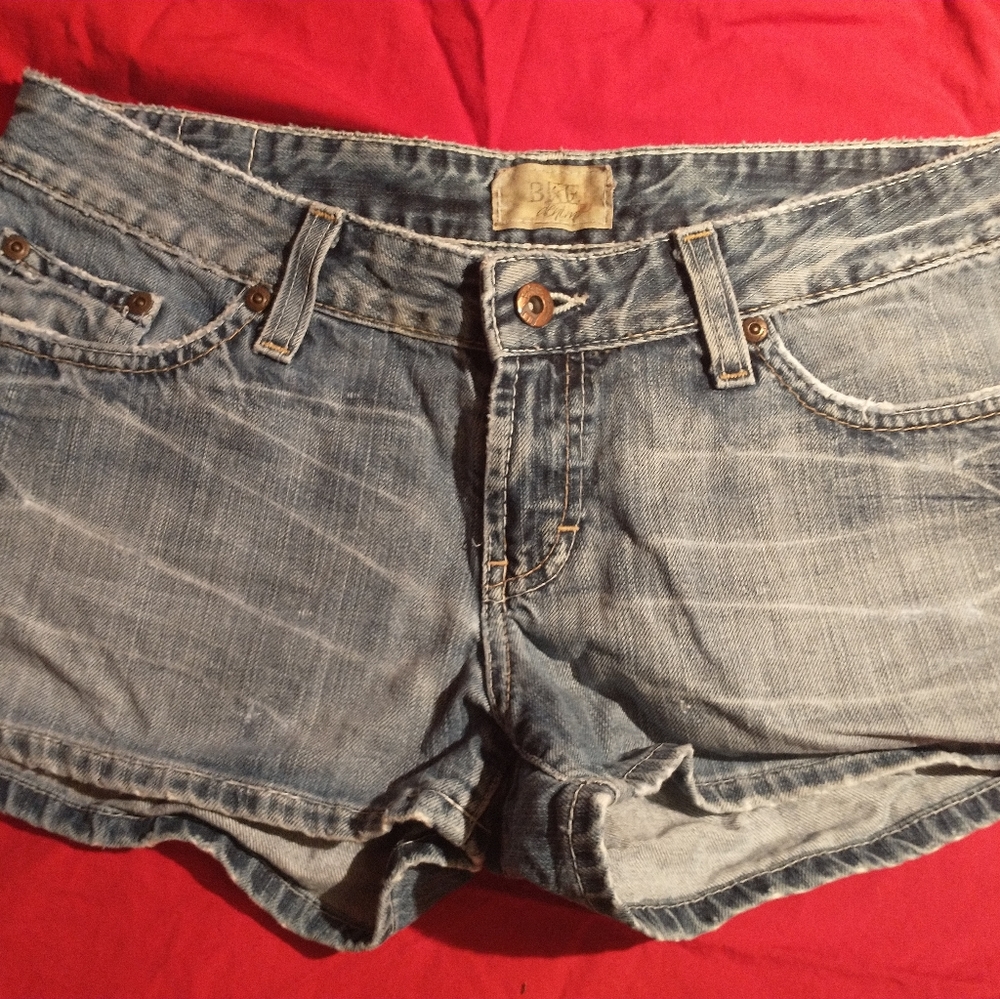 BKE jean shorts size 30